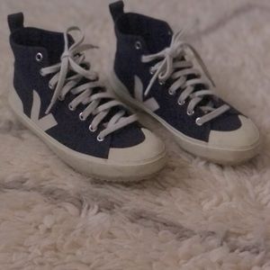 Veja Nova High Top (blue)